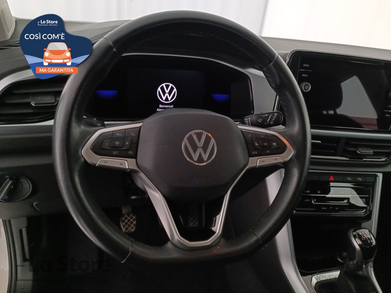 12 - Volkswagen T-Roc 1.0 tsi life 110cv
