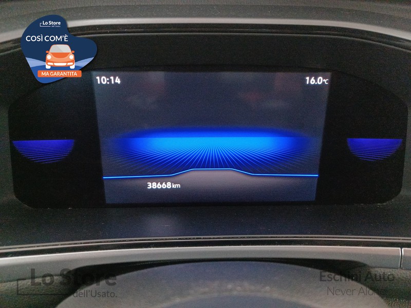 13 - Volkswagen T-Roc 1.0 tsi life 110cv