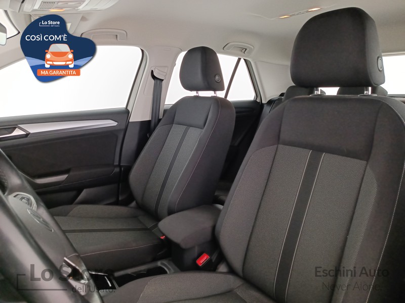 15 - Volkswagen T-Roc 1.0 tsi life 110cv