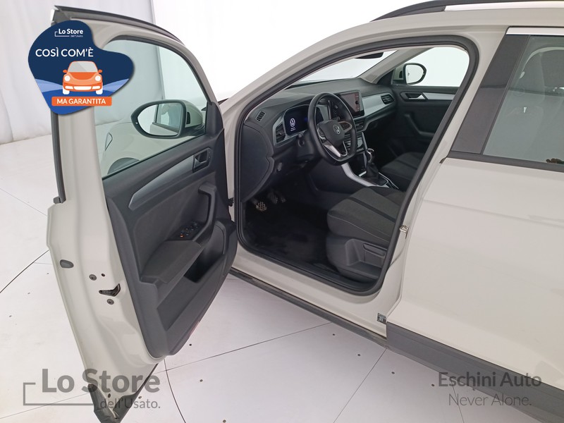 18 - Volkswagen T-Roc 1.0 tsi life 110cv
