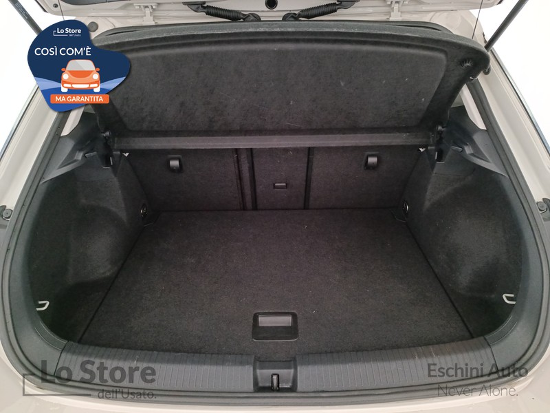 21 - Volkswagen T-Roc 1.0 tsi life 110cv