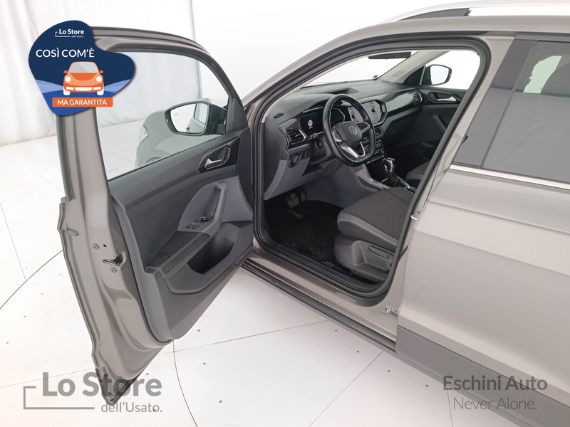 18 - Volkswagen T-Cross 1.0 tsi advanced 110cv dsg