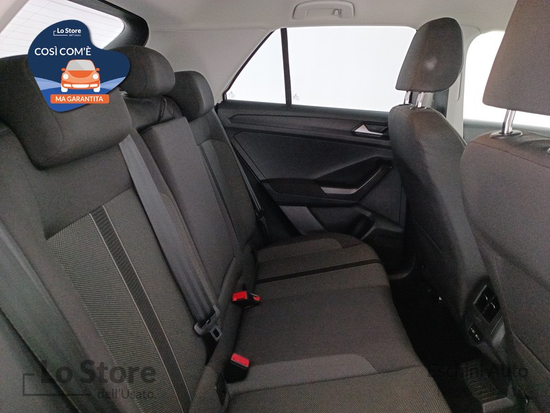 9 - Volkswagen T-Roc 1.0 tsi life 110cv