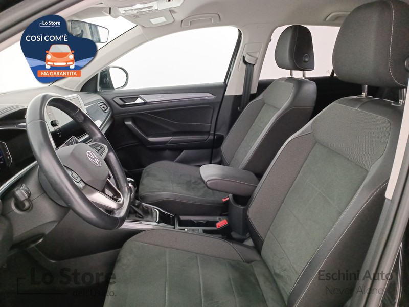 15 - Volkswagen T-Roc 1.0 tsi style 110cv