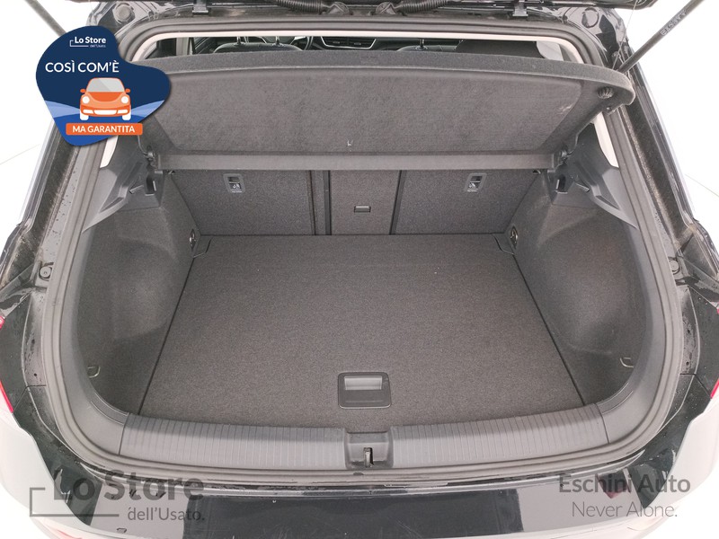 21 - Volkswagen T-Roc 1.0 tsi style 110cv