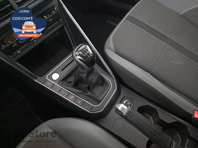 16 - Volkswagen Polo 1.0 tsi style 95cv