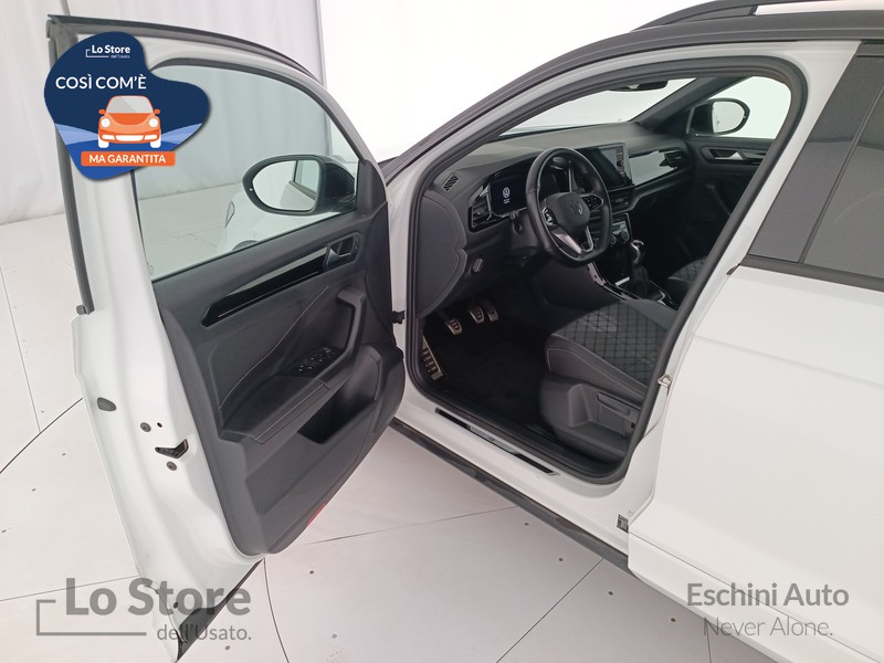 18 - Volkswagen T-Roc 2.0 tdi r-line 115cv