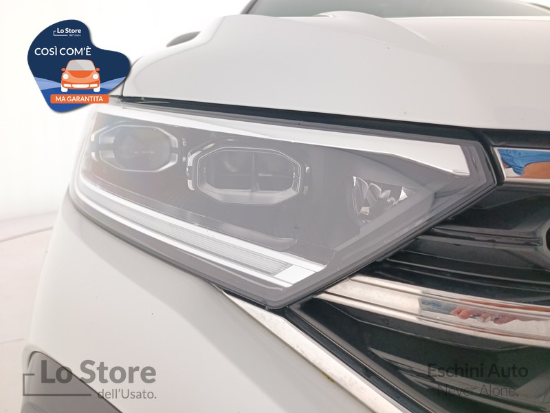 7 - Volkswagen T-Roc 2.0 tdi r-line 115cv