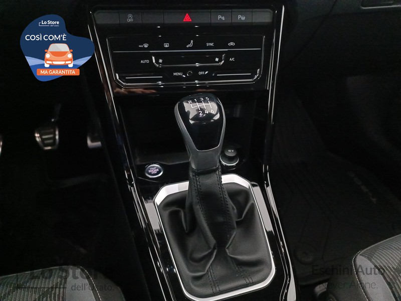 16 - Volkswagen T-Roc 2.0 tdi r-line 115cv