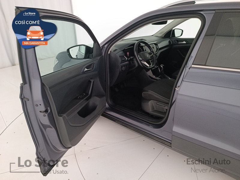 18 - Volkswagen T-Cross 1.0 tsi advanced 110cv