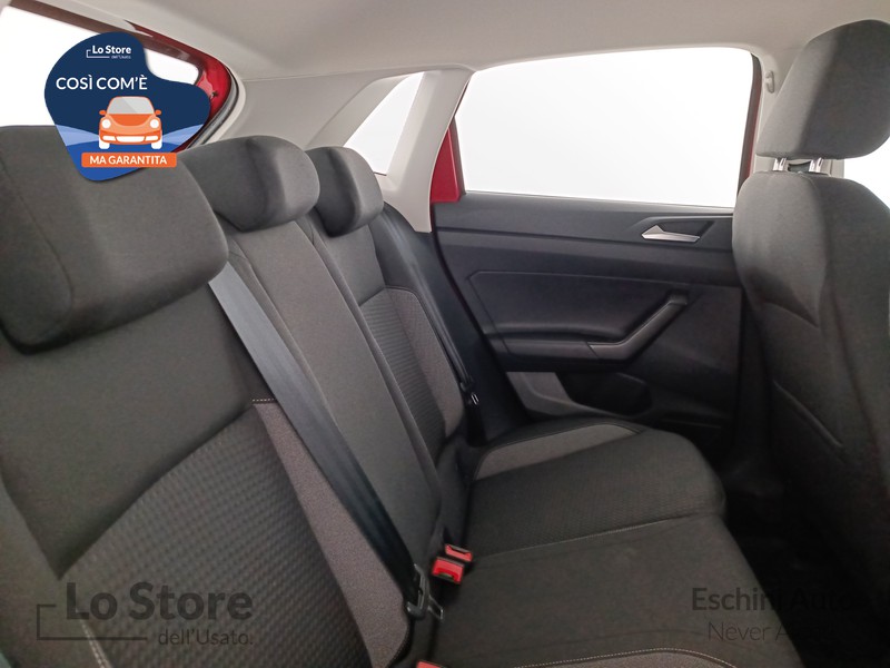 9 - Volkswagen Polo 1.0 tsi life 95cv