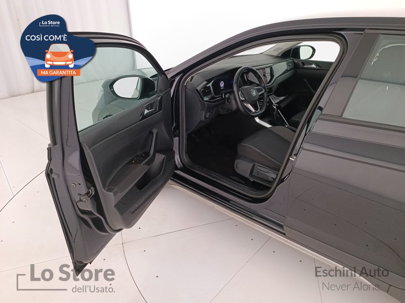 18 - Volkswagen Taigo 1.0 TSI LIFE 110 CV