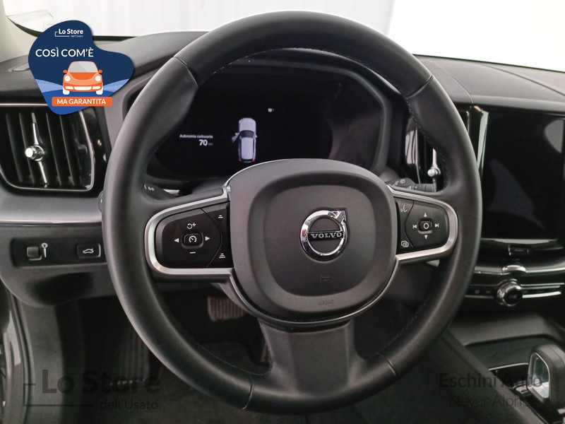 12 - Volvo XC60 2.0 b4 momentum pro awd auto