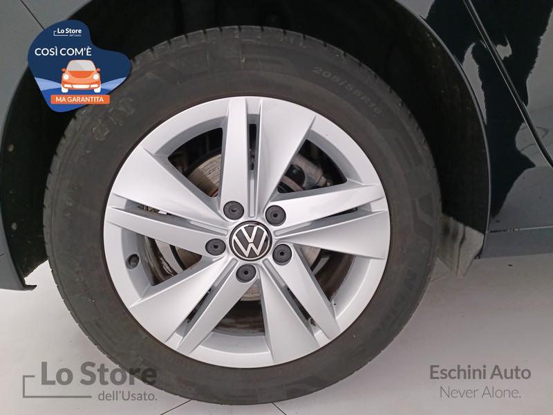 8 - Volkswagen Golf 1.0 tsi evo life 110cv