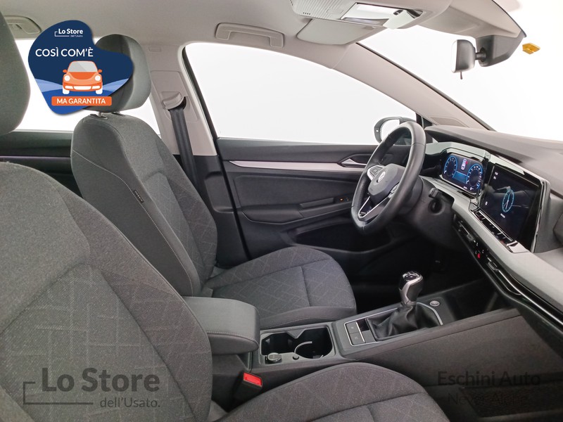 10 - Volkswagen Golf 1.0 tsi evo life 110cv