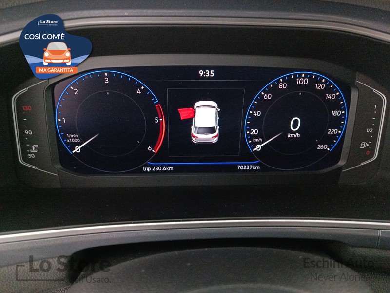 13 - Volkswagen T-Roc 2.0 tdi style 115cv