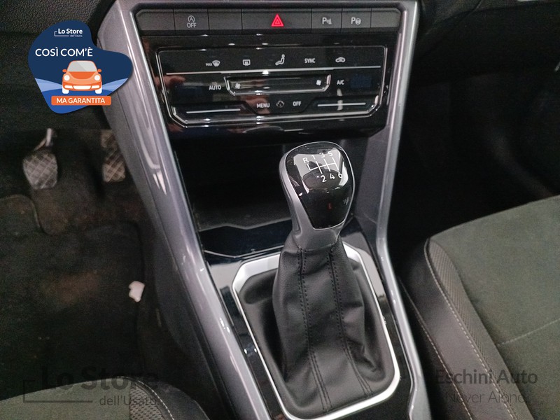 16 - Volkswagen T-Roc 2.0 tdi style 115cv