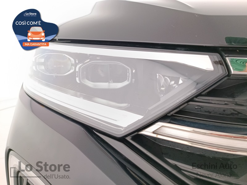 7 - Volkswagen T-Roc 0 tsi style 110cv