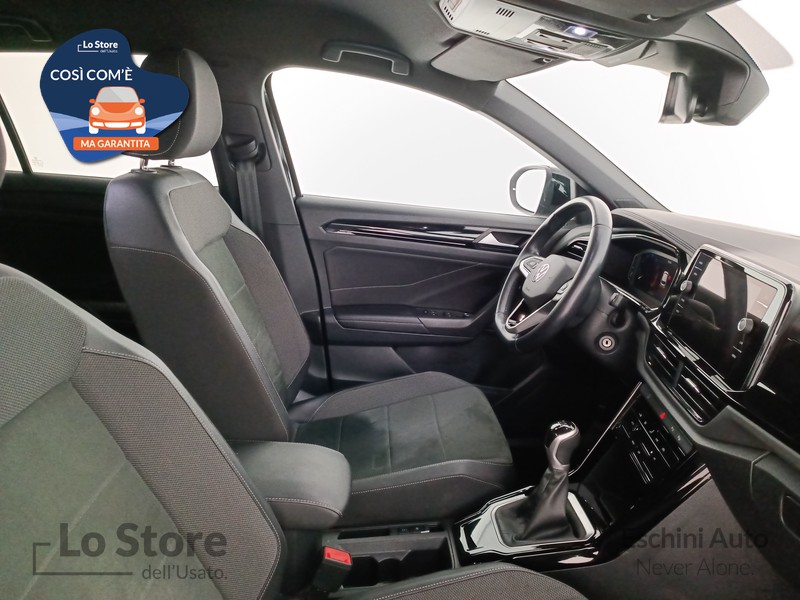 10 - Volkswagen T-Roc 0 tsi style 110cv