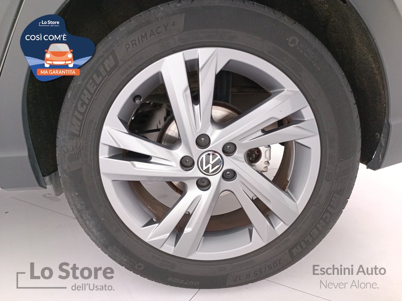 8 - Volkswagen Taigo 1.0 tsi r-line 110cv