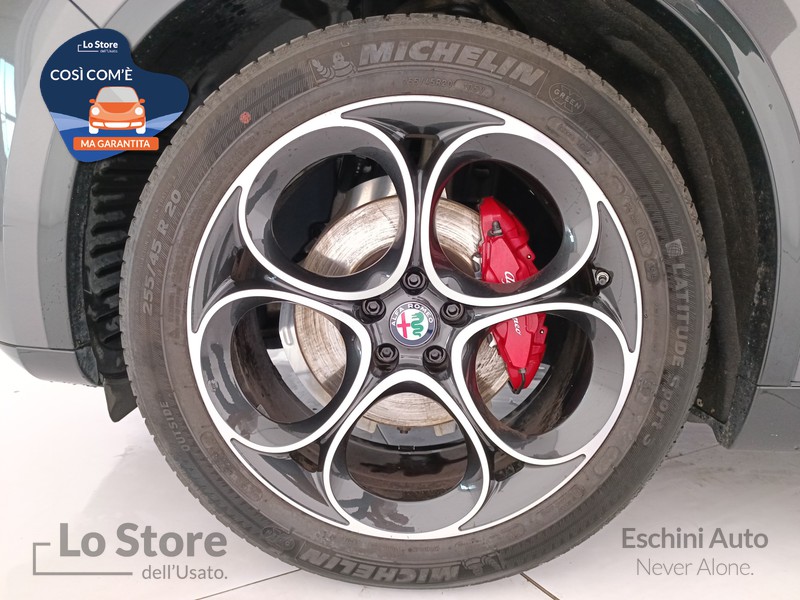 8 - Alfa Romeo Stelvio 2.2 t ti q4 210cv auto