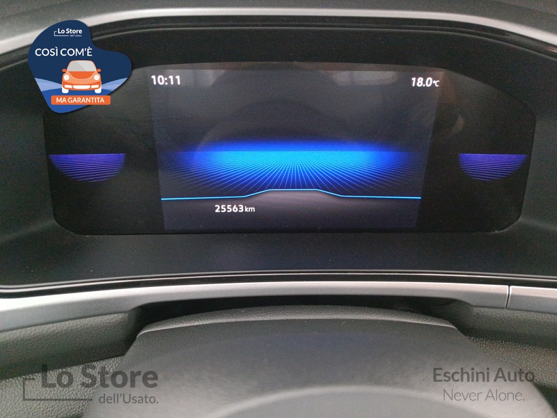 13 - Volkswagen T-Roc 2.0 tdi life 115cv