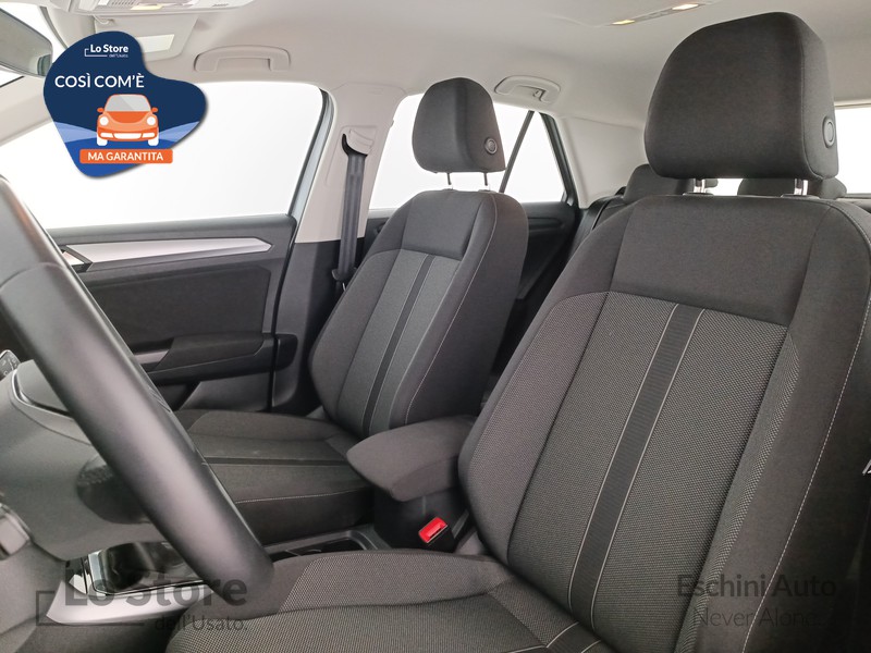 15 - Volkswagen T-Roc 2.0 tdi life 115cv