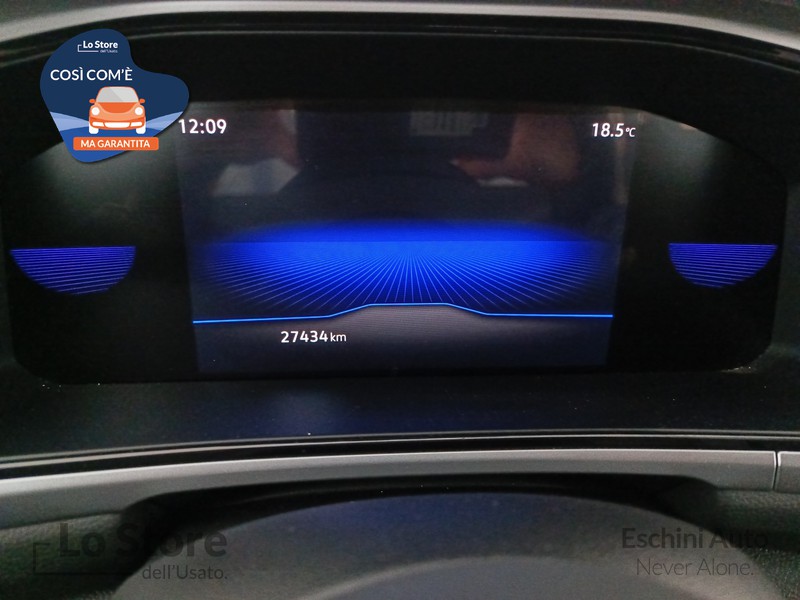 13 - Volkswagen T-Roc 2.0 tdi life 115cv
