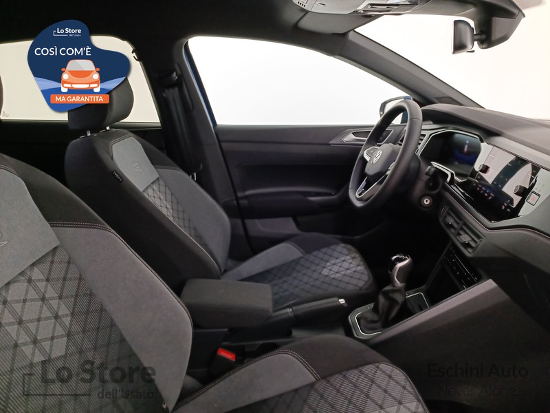 10 - Volkswagen Polo 1.0 tsi r-line 95cv