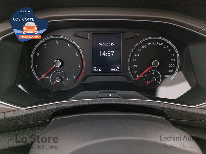 13 - Volkswagen T-Roc 1.0 tsi style 110cv