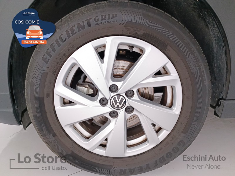 8 - Volkswagen Taigo 1.0 tsi life 110cv