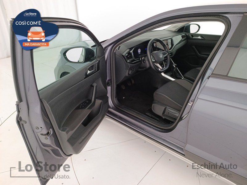 18 - Volkswagen Taigo 1.0 tsi life 110cv