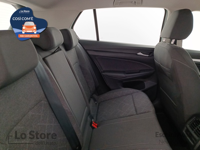 9 - Volkswagen Golf 1.0 etsi evo life 110cv dsg