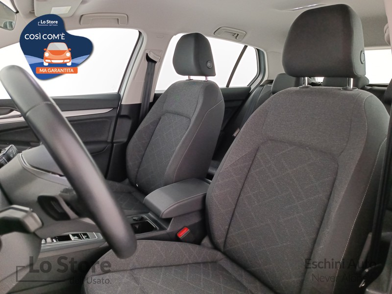 15 - Volkswagen Golf 1.0 etsi evo life 110cv dsg
