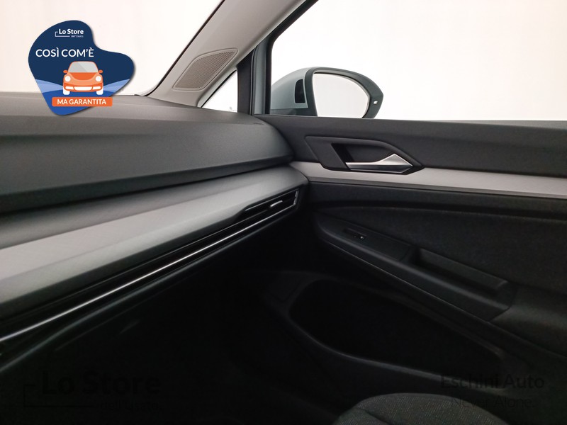 17 - Volkswagen Golf 1.0 etsi evo life 110cv dsg