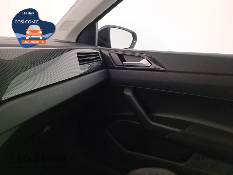 17 - Volkswagen Polo 1.0 tsi life 95cv
