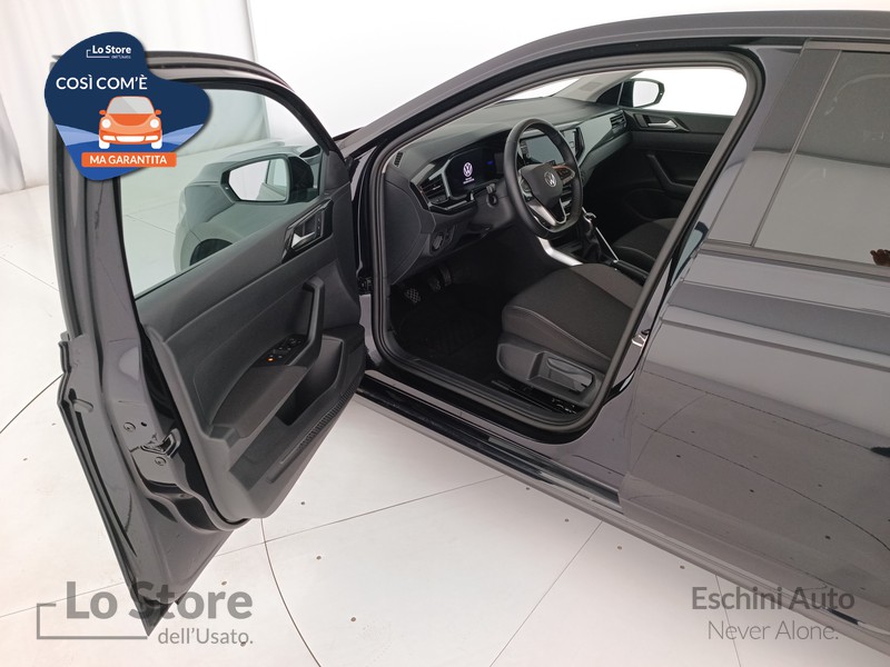 18 - Volkswagen Polo 1.0 tsi life 95cv