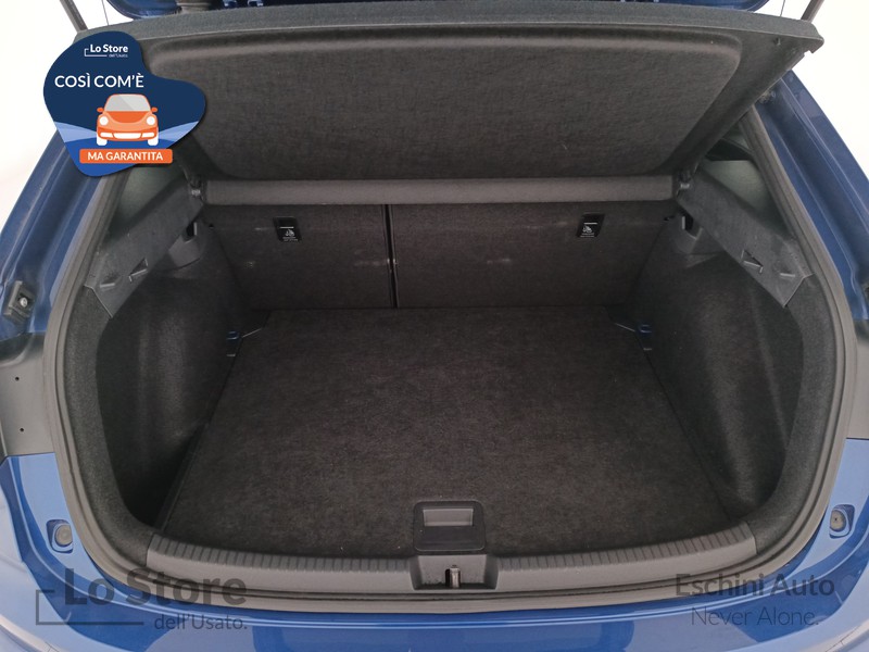 21 - Volkswagen Taigo 1.0 tsi r-line 110cv