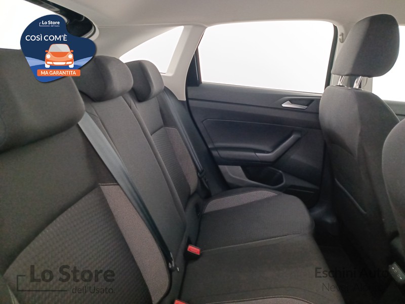 9 - Volkswagen Taigo 1.0 tsi life 110cv