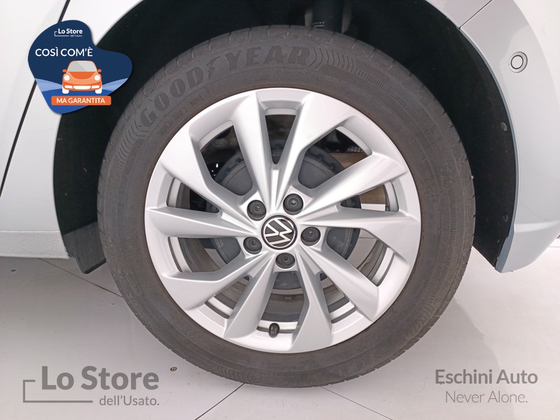 8 - Volkswagen Polo 1.0 tsi style 95cv