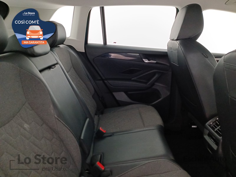 9 - Volkswagen Tiguan 2.0 tdi life 150cv dsg