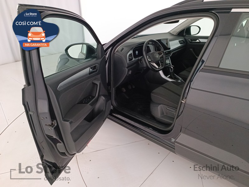 18 - Volkswagen T-Roc 1.0 tsi life 110cv