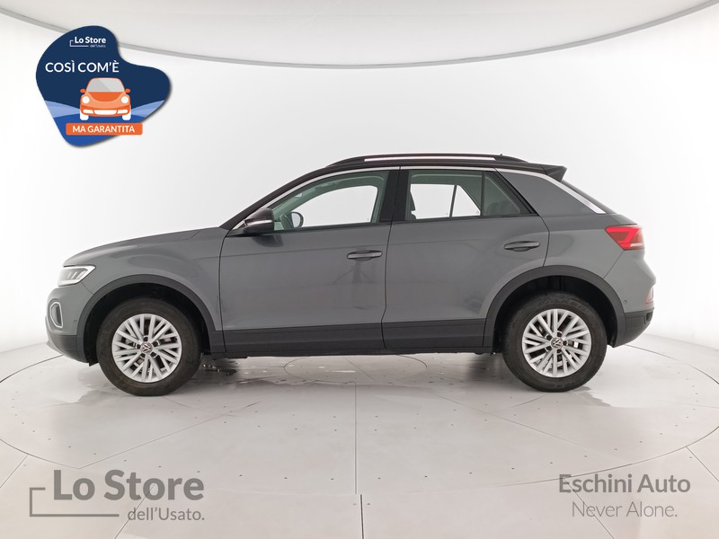 3 - Volkswagen T-Roc 1.5 tsi life dsg