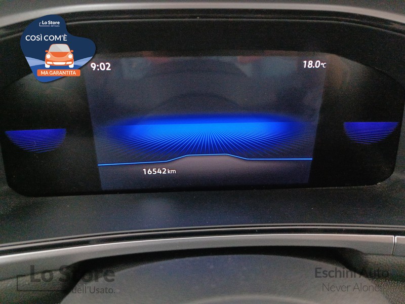 13 - Volkswagen T-Roc 1.5 tsi life dsg