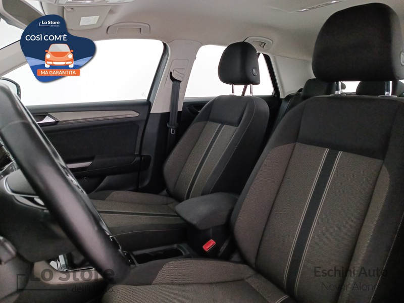 15 - Volkswagen T-Roc 1.0 tsi style 115cv