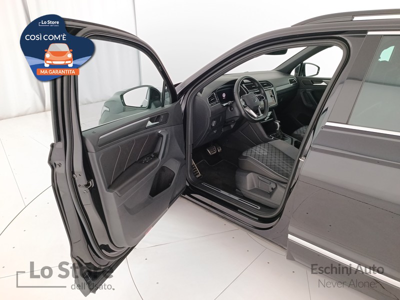 18 - Volkswagen Tiguan 2.0 tdi r-line 150cv dsg