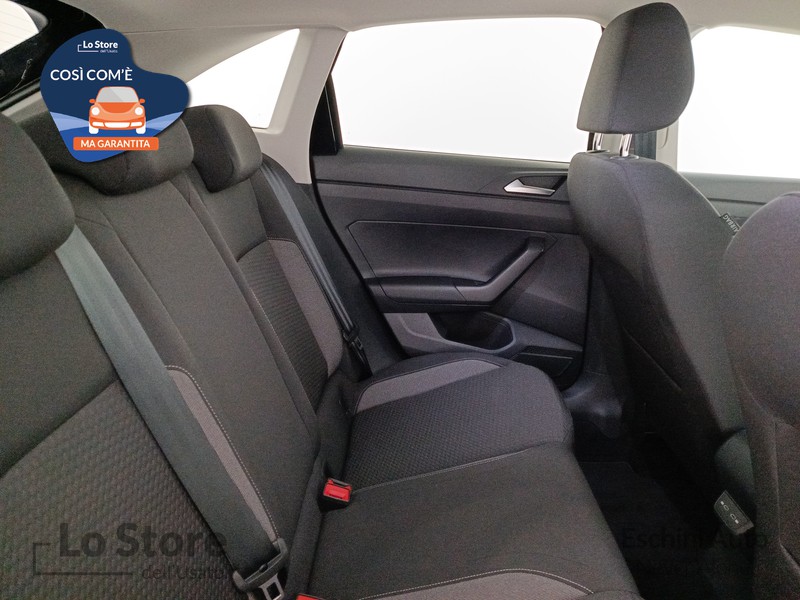 9 - Volkswagen Taigo 1.0 tsi life 110cv