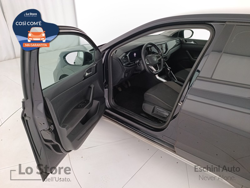18 - Volkswagen Taigo 1.0 tsi life 95cv