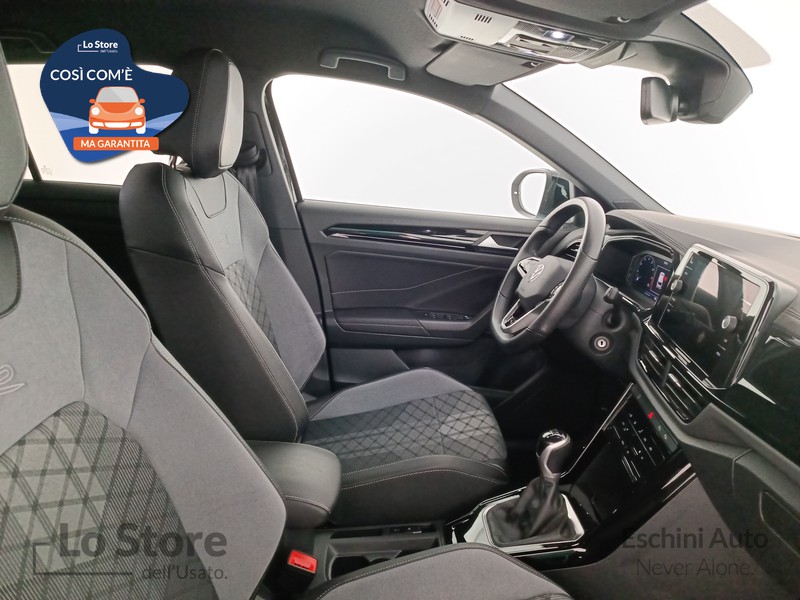 10 - Volkswagen T-Roc 1.5 tsi r-line