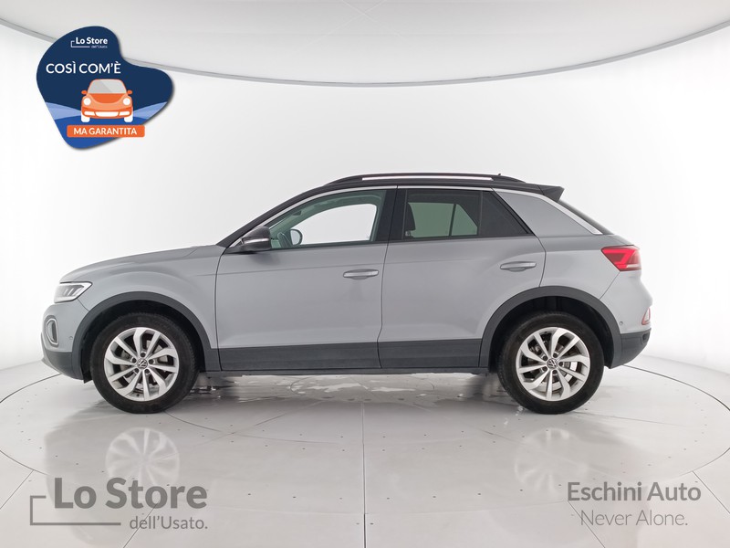 3 - Volkswagen T-Roc 1.0 tsi life 110cv